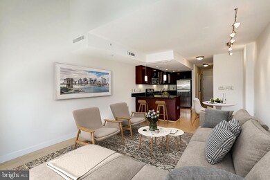 Ventana unit 904, Washington, DC 20004 - photo 2