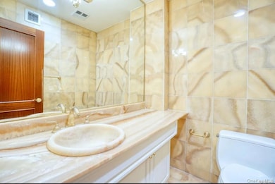 171 Great Neck Rd, Great Neck, NY 11021 - photo 5