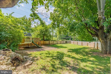 124 Manor Ave, Downingtown, PA 19335 - photo 2