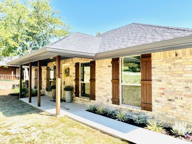 134 Coronado Trail, Weatherford, TX 76087 - photo 3