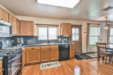 2714 Iris Valley Way, Houston, TX 77038 - photo 7