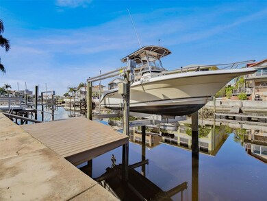 6241 Bayside Dr, New Port Richey, FL 34652 - photo 6