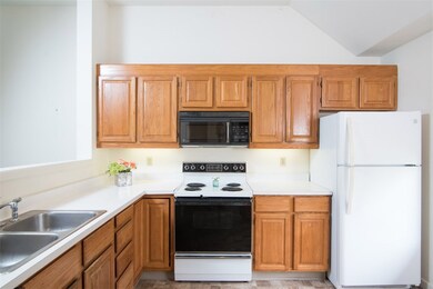 6 Martingale Ln, Narragansett, RI 02882 - photo 4