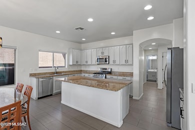 13_10064 e denver hill dr-11