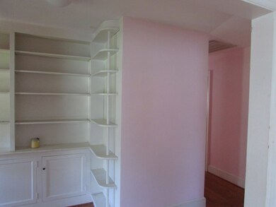 Foyer/Front Entrance V1