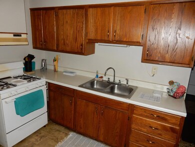 1031 McDonald St, Elkhart, IN 46516 - photo 3