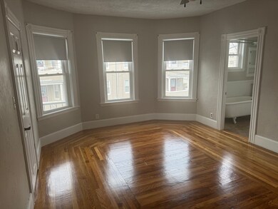 89 Murray St unit 2, Fall River, MA 02720 - photo 3