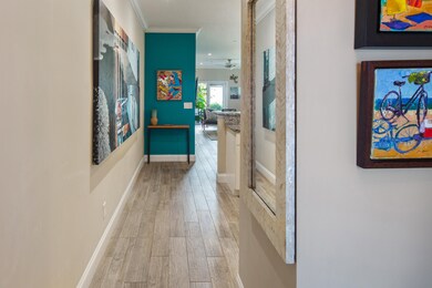 1025 Simonton St -3