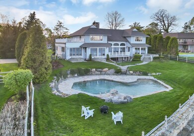 128 Cummings Point Rd, Stamford, CT 06902 - photo 2