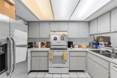 3610 54th St W unit B5, Bradenton, FL 34209 - photo 6