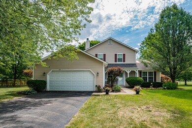 501 Teton Ct, Naperville, IL 60565 - photo 2