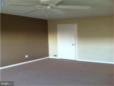 208 Firethorne Ct unit 208, Sewell, NJ 08080 - photo 6