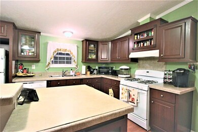 170 S Main St, Seabrook, NH 03874 - photo 3