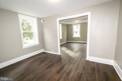 117 N Church St, Waynesboro, PA 17268 - photo 7