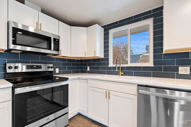 1504 E Sherman Ave, Nampa, ID 83686 - photo 3