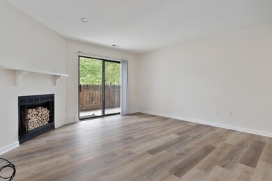 2295 - A Hedgerow Rd_06