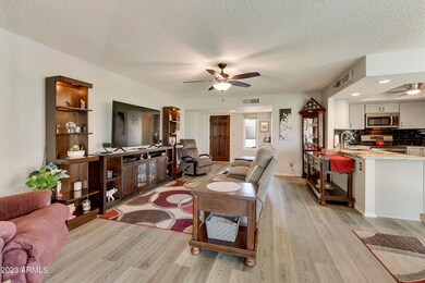 Spacious Living room