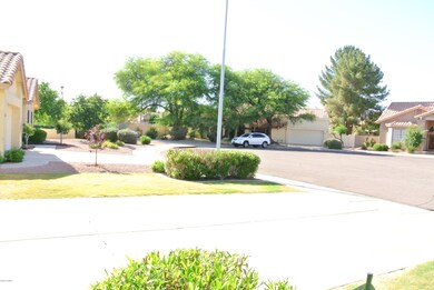 139 E Greentree Dr, Tempe, AZ 85284 - photo 5