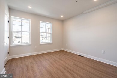 4088 Leslie Ln unit A45, Philadelphia, PA 19131 - photo 6