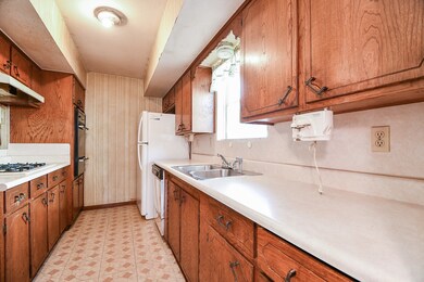 7215 Stonegate Dr, Houston, TX 77040 - photo 7