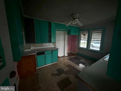 140 Ashton Dr, Winchester, VA 22603 - photo 7