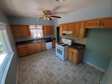 2601 Savannah Ave, El Paso, TX 79930 - photo 5