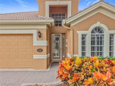 2325 Island Cove Cir, Naples, FL 34109 - photo 4