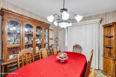 84 Old Bridge Dr, Howell, NJ 07731 - photo 3