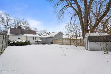 50 Cuthbert St, Schenectady, NY 12302 - photo 5