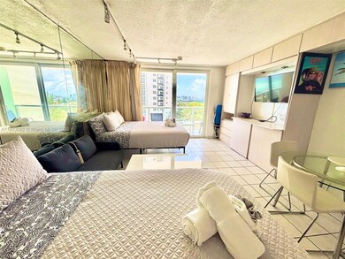 19201 Collins Ave unit 606, Sunny Isles Beach, FL 33160 - photo 6