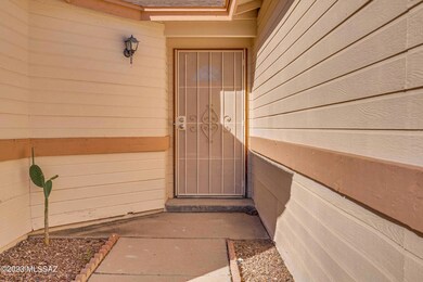 5841 N Moonbrook Rd, Tucson, AZ 85741 - photo 3