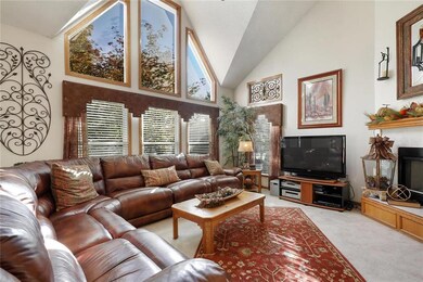 4742 Brockway St, Shawnee, KS 66226 - photo 3