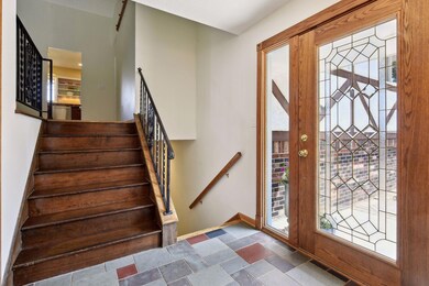 4200 Winchester Ct, Minnetonka, MN 55345 - photo 4