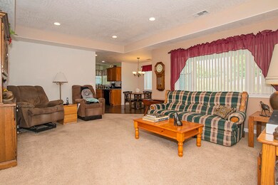 Noel Cir_007 copy