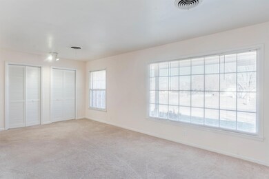 606 S Ridgeway Dr, Cleburne, TX 76033 - photo 7