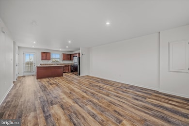 338 Salida Trail, Martinsburg, WV 25403 - photo 4