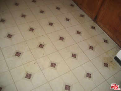 9607 S Evers Ave, Compton, CA 90222 - photo 5