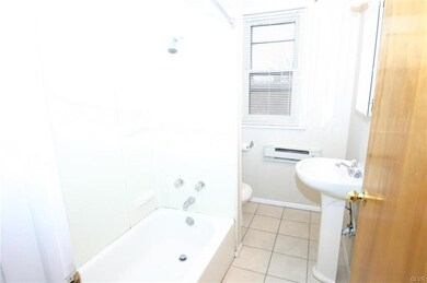 536 Maple St, Bethlehem, PA 18018 - photo 7