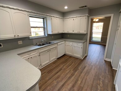 1613 S Park Rd, Texarkana, TX 75503 - photo 7