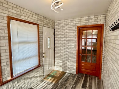 9505 Kennedy Ave, Highland, IN 46322 - photo 7