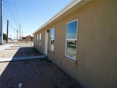 4028 Lincoln Ave unit a,b,c, El Paso, TX 79930 - photo 2