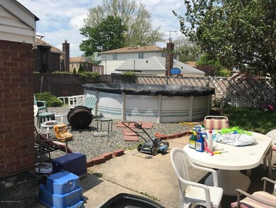 290 Lamport Blvd, Staten Island, NY 10305 - photo 5