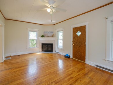 1232 Upland Dr-105