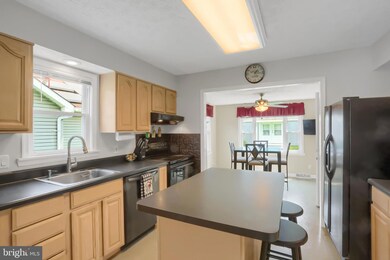 535 Compass Rd E, Middle River, MD 21220 - photo 6