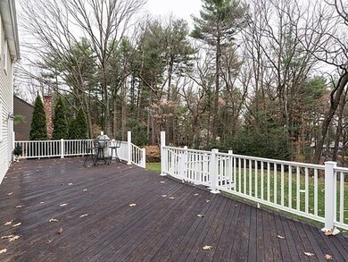 165 Lura Ln, Waltham, MA 02451 - photo 3