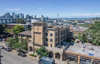 745 Bellevue Ave E unit 401, Seattle, WA 98102 - photo 3