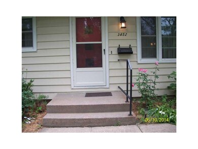 . FLOWER  BEDS  GREET  YOU  AT  THE  FRONT  DOOR.