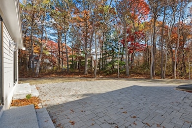 83 Peacock Dr, Hyannis, MA 02601 - photo 7
