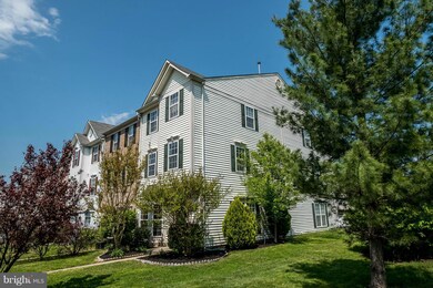 2013 Bell Point Ct, Odenton, MD 21113 - photo 2