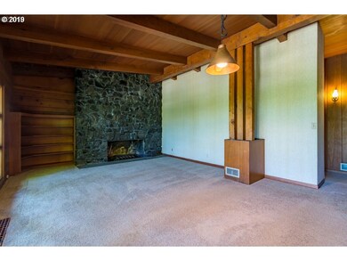1742 Skyline Blvd, Eugene, OR 97403 - photo 7
